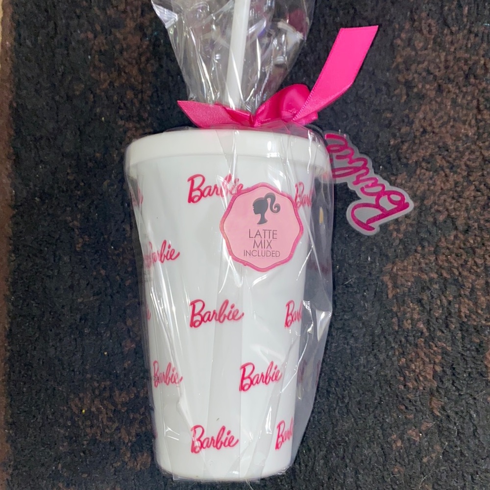 Barbie tumbler cup